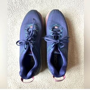 HOKA ONE ONE CLIFTON RUNNING SHOES SIZE 7.5 WOMENS